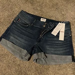 Hudson Ruby mid thigh short